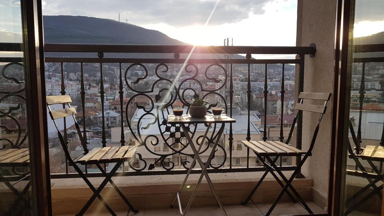Bs Apartment Flatiron Skopje Exteriör bild